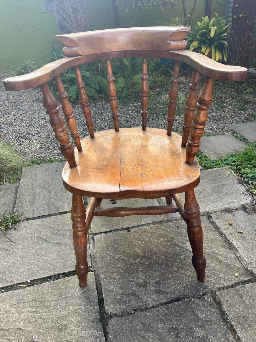Antique captains chair - Image 1