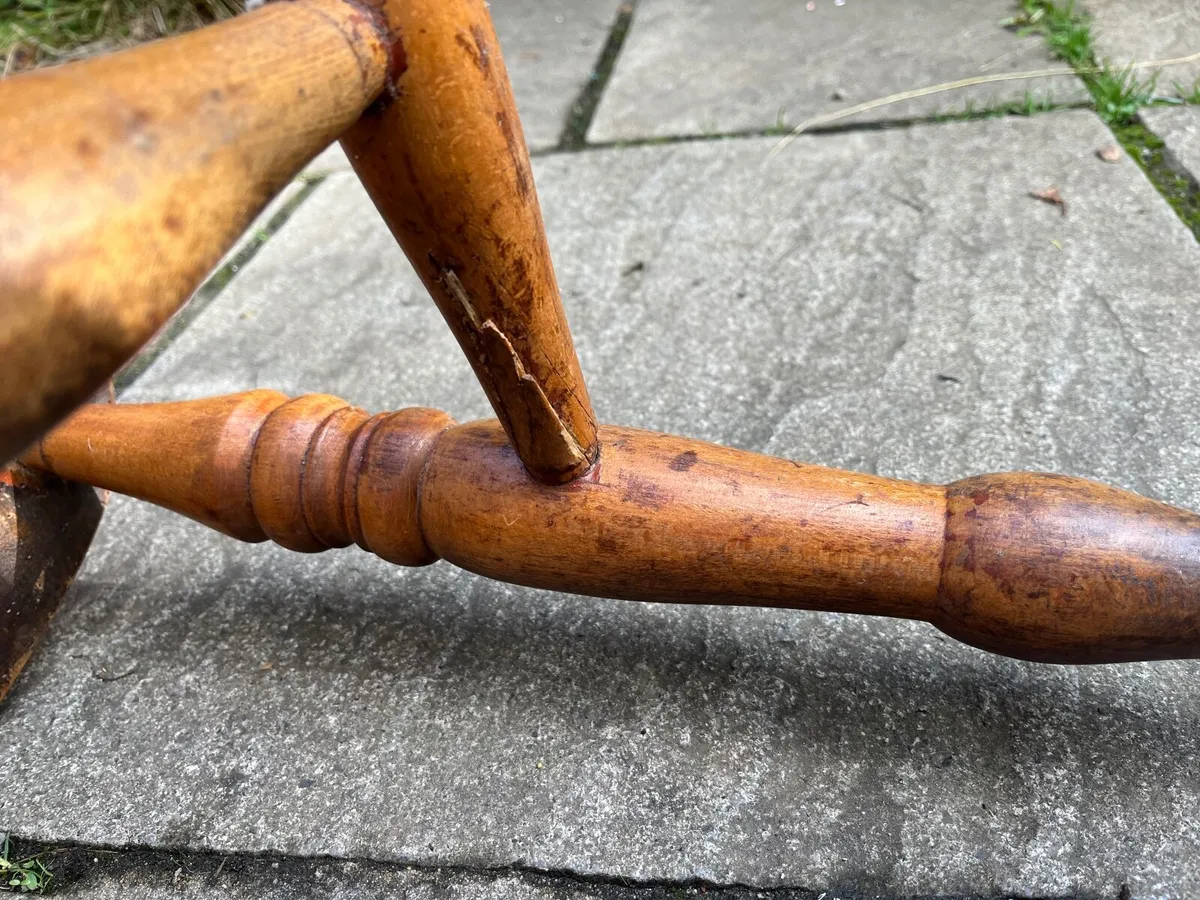 Antique captains chair - Image 4