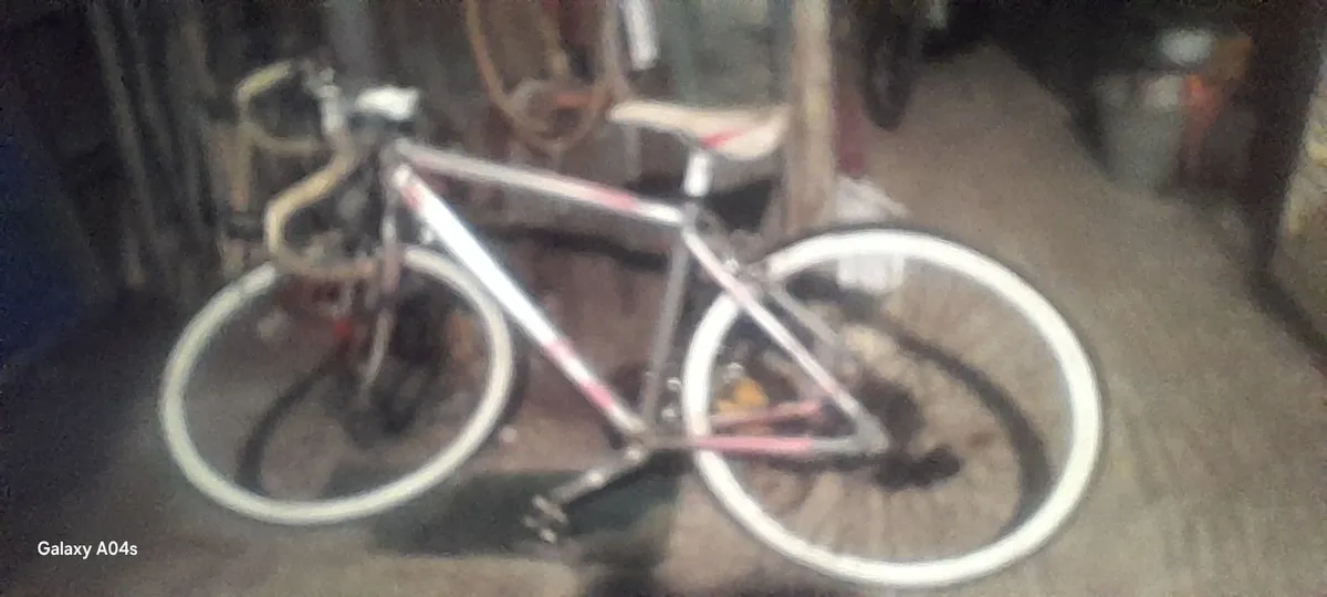 Racing bike - Image 2