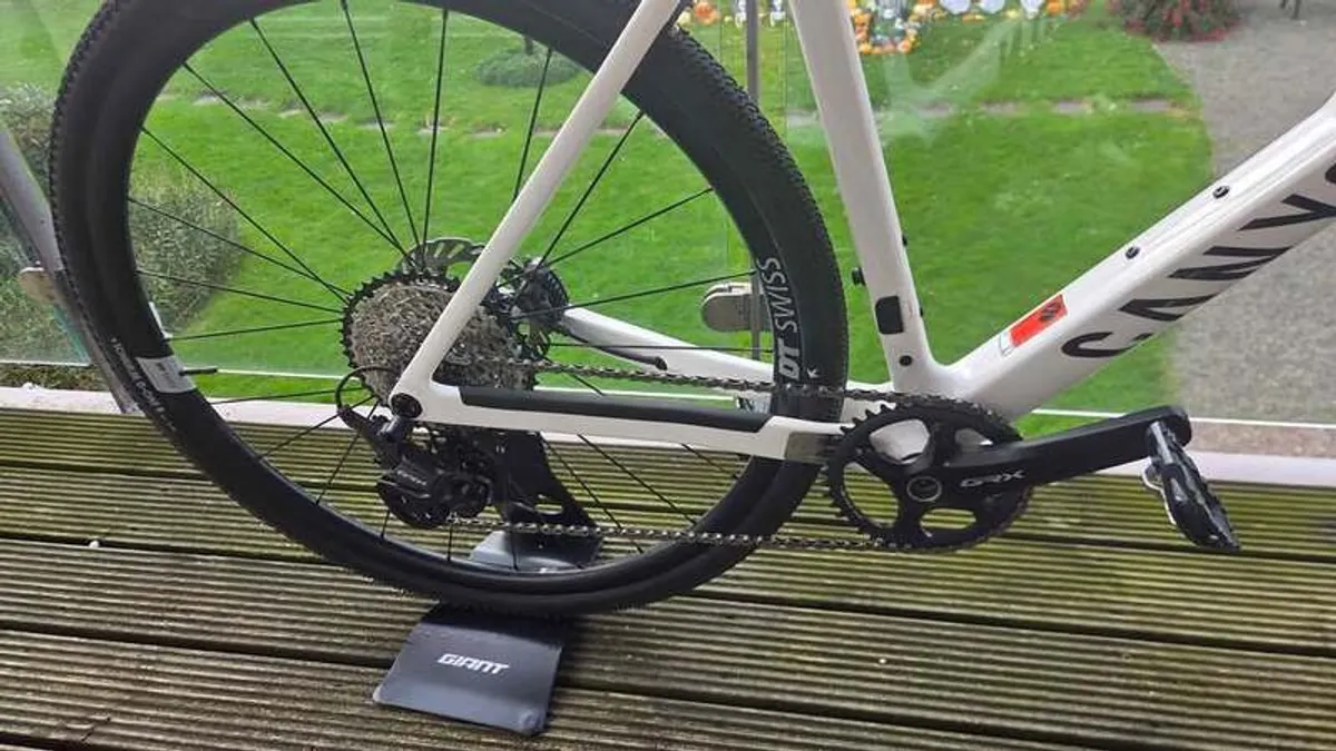 Canyon Grail Gravel Bike - CF 8 1by, Large, Low Mileage - Image 2