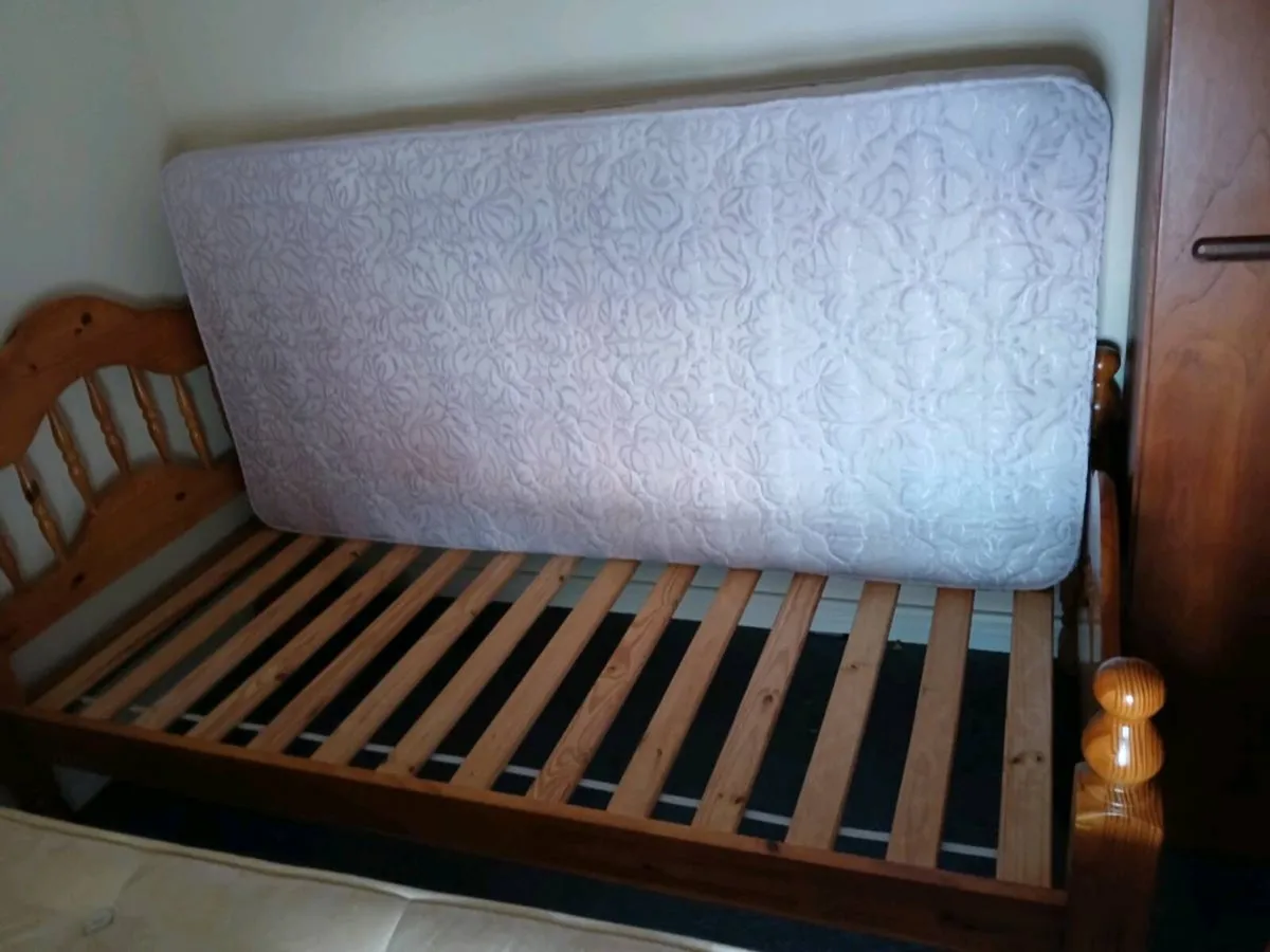 Two wooden matching  single beds with mattresses - Image 4