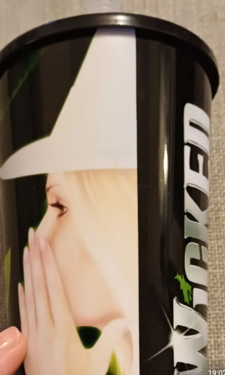 Wicked movie water bottle - Image 2