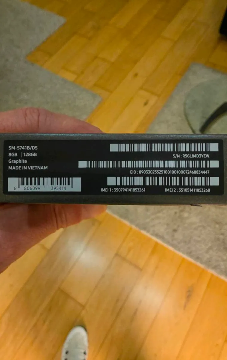 Samsung Galaxy S26 FE 128GB IRISH - Image 3