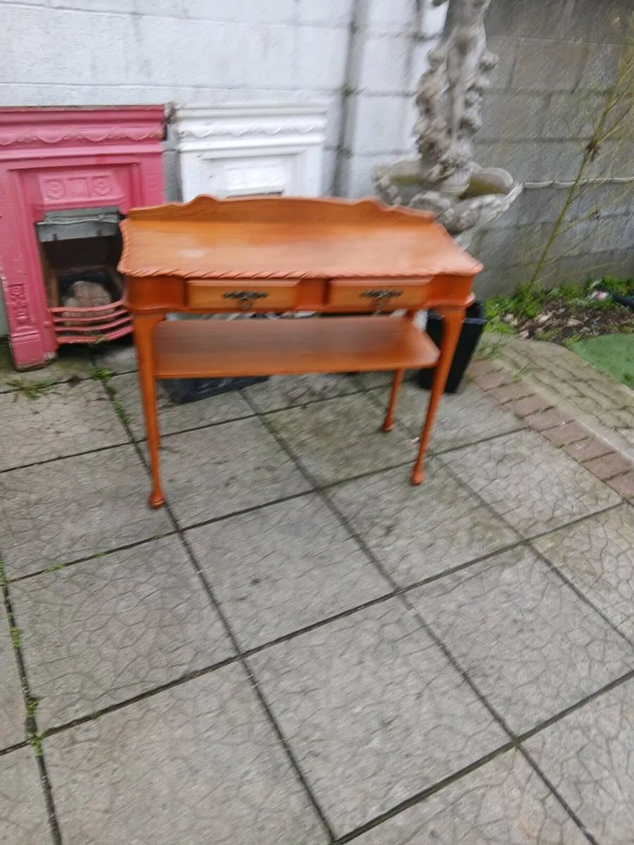 Vintage style hall table - Image 1