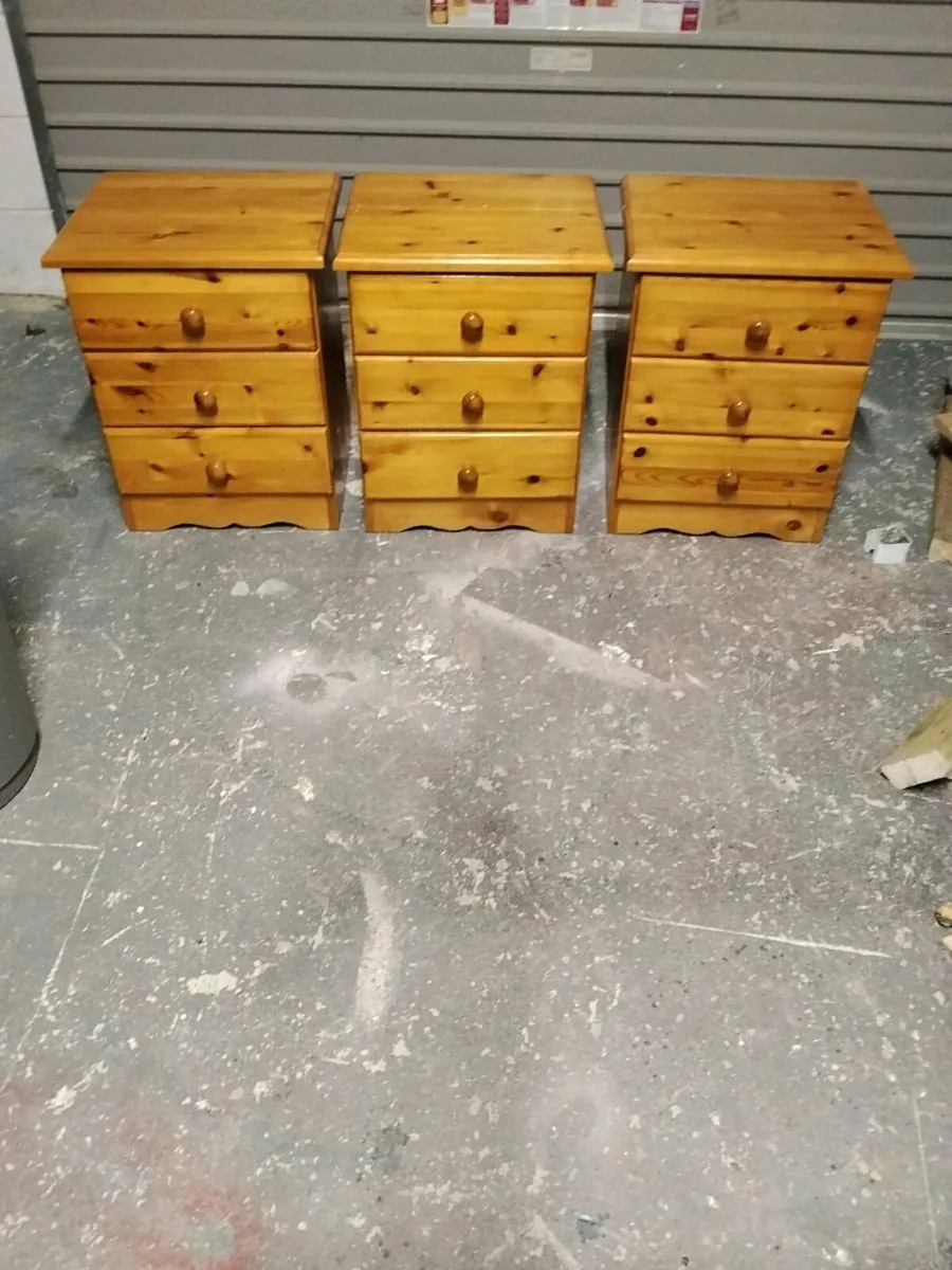 3 bedroom lockers - Image 2