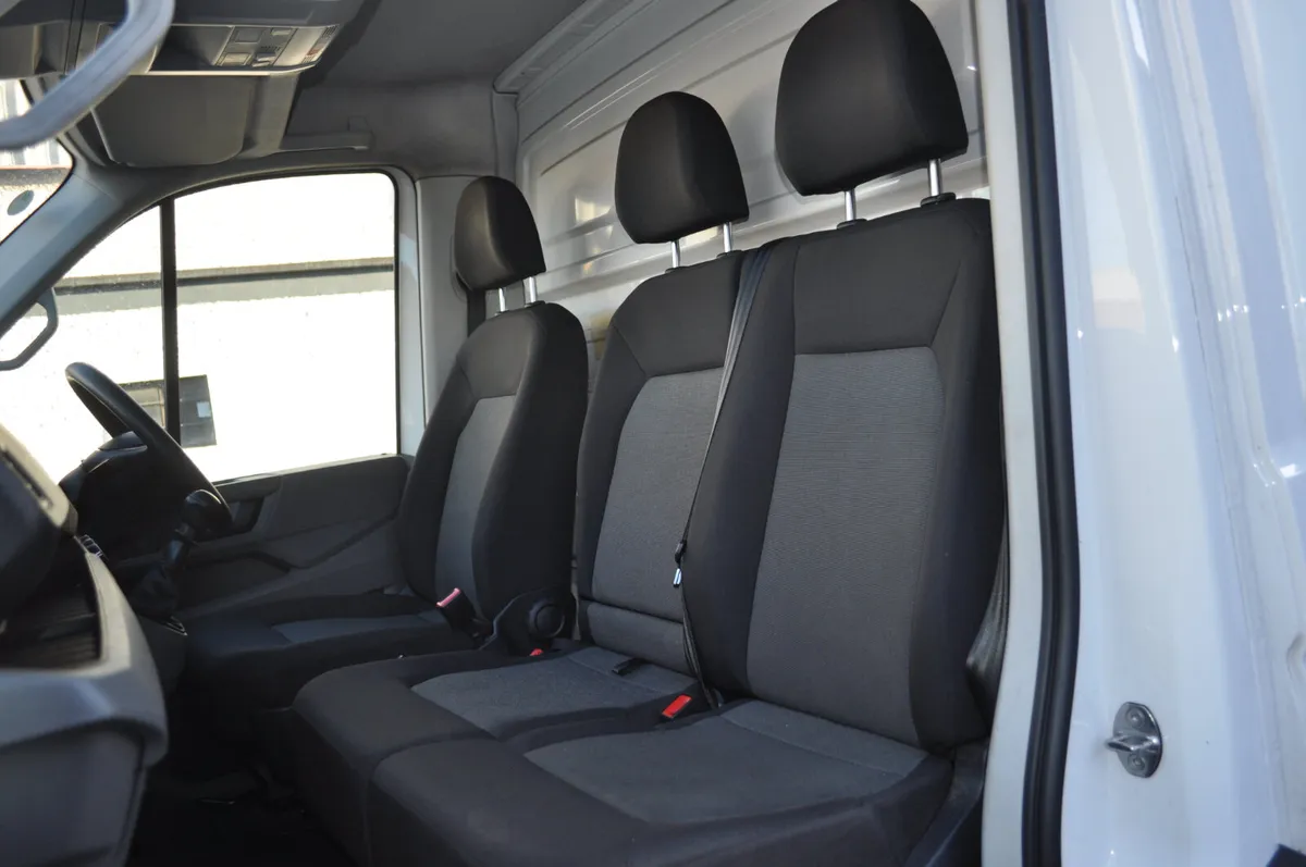 Volkswagen Crafter Box & Lift # HP/Leasing* - Image 4