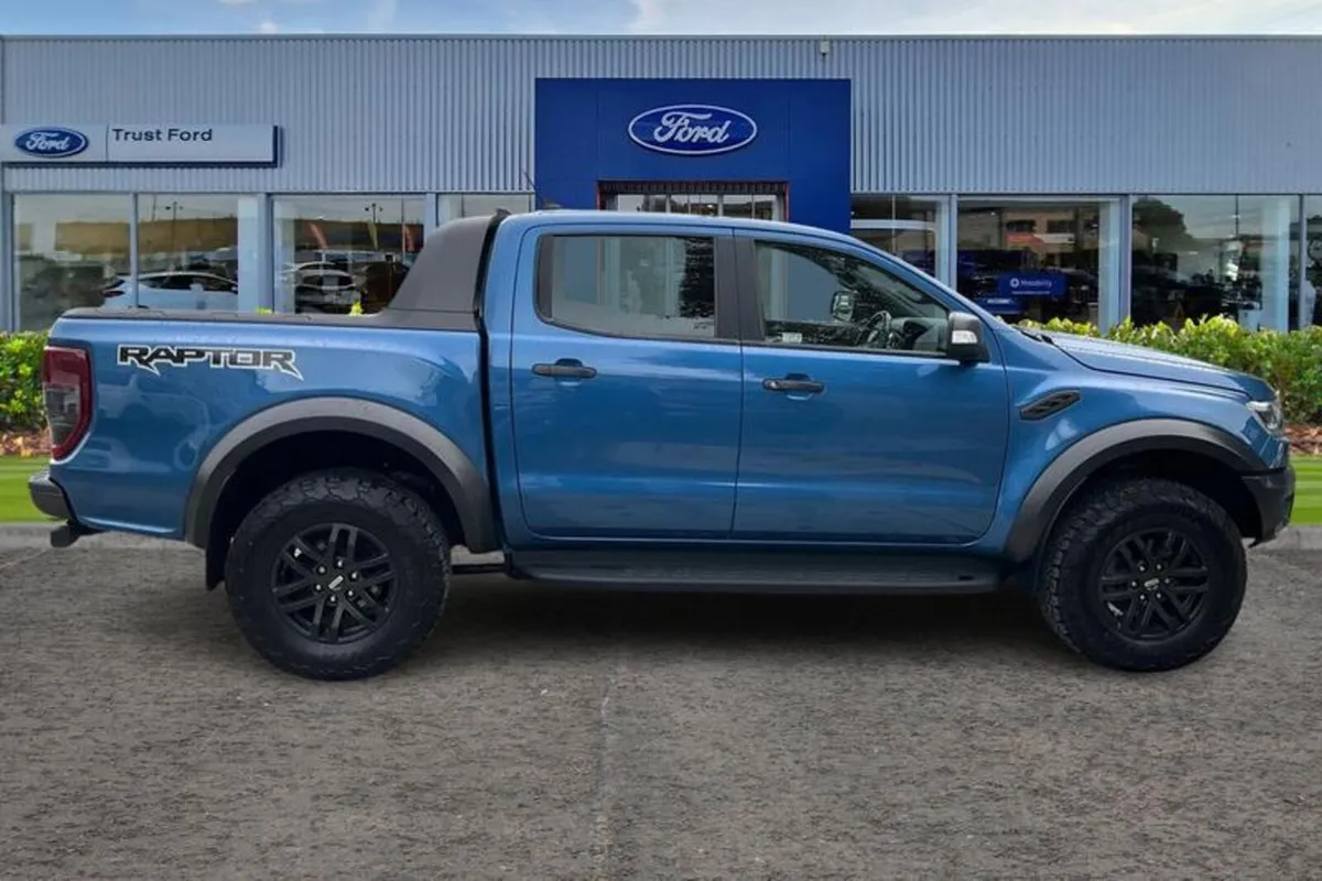Ford Ranger Pick Up Double Cab Raptor 2.0 EcoBlue - Image 3