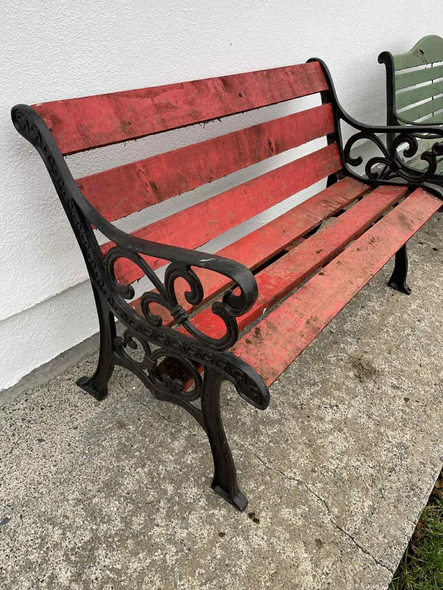cast iron garden bench €150 - Image 3