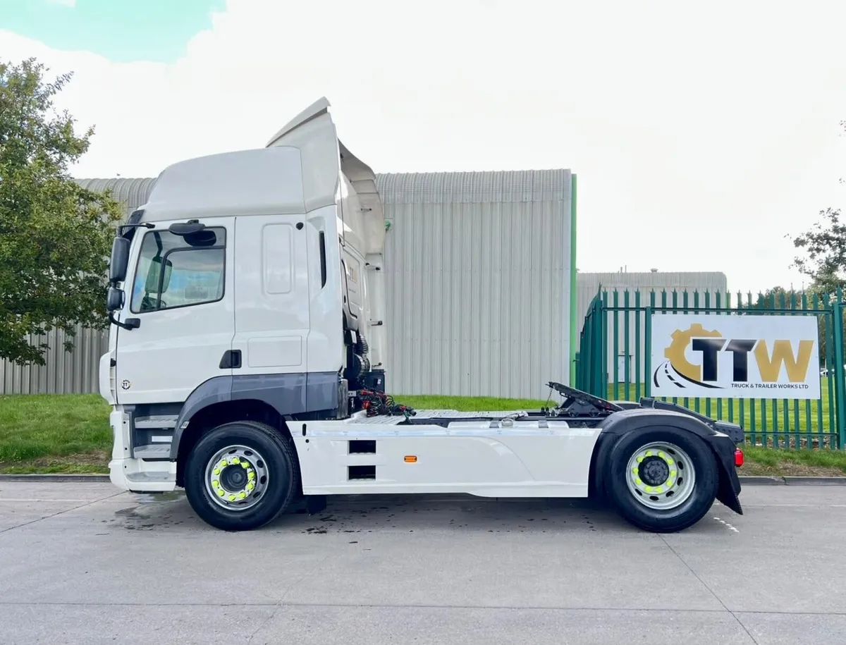 DAF CF 430 - Image 1