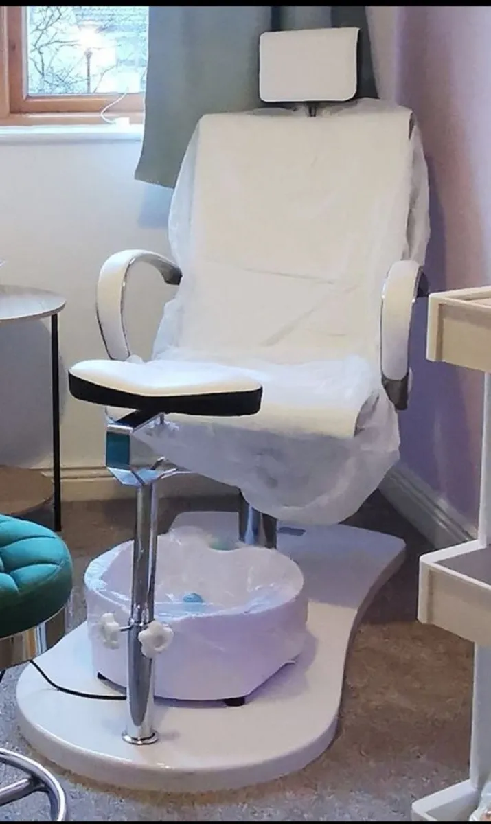 Cosmetic pedicure chair - Image 2