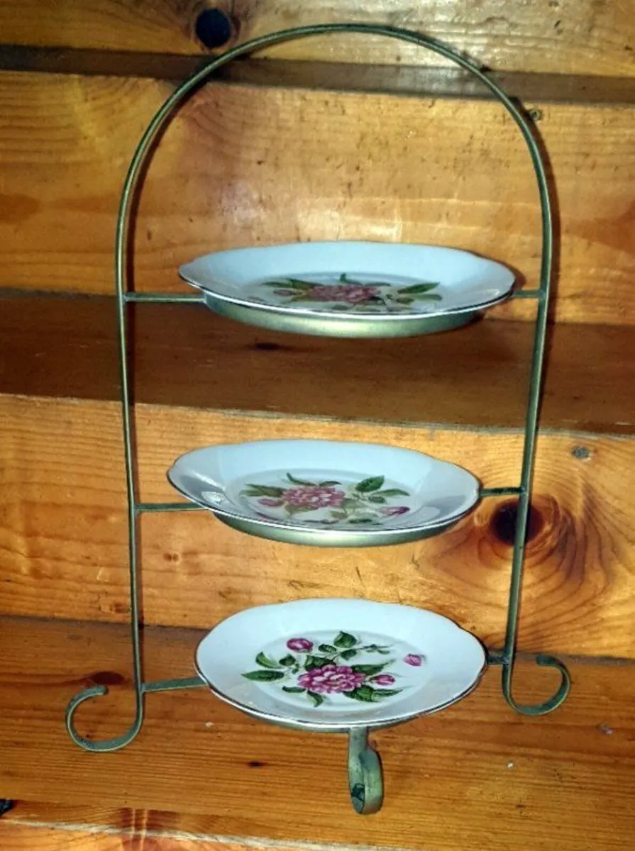 Pristine Vintage 3-Tier Regina Bone China Stand - Image 3