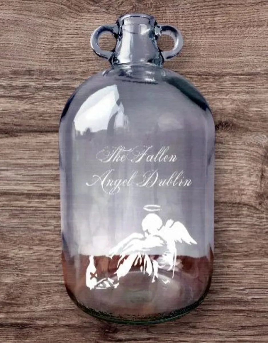 Vintage Dublin Pub Glass Demijohn - Pristine - Image 4