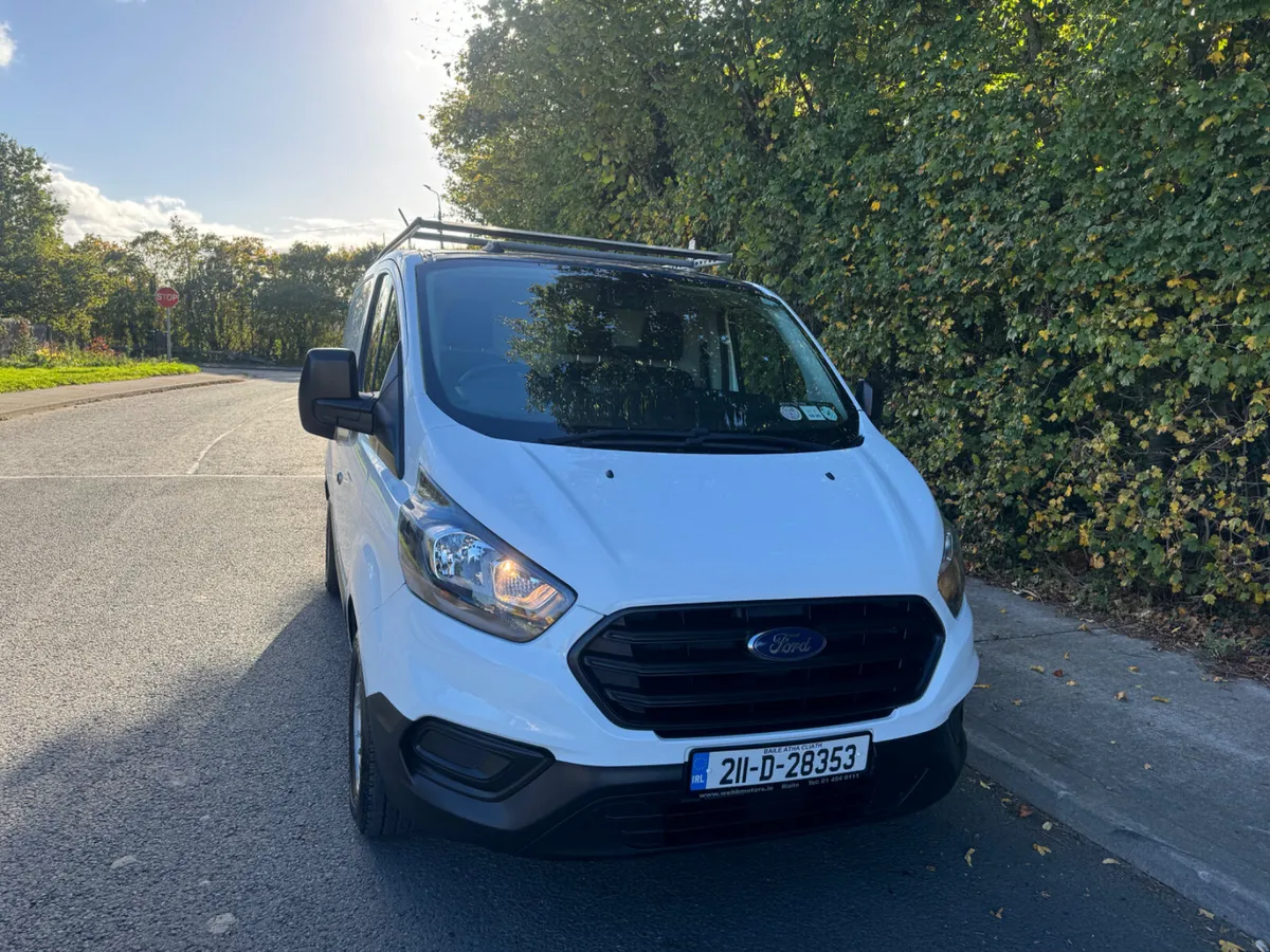 Ford Transit custom - Image 1