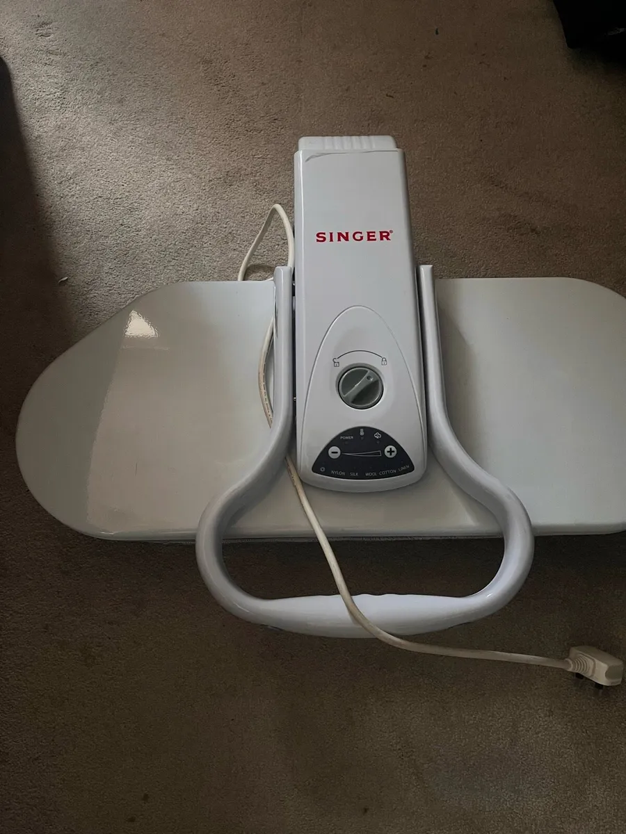 Steam press iron - Image 2