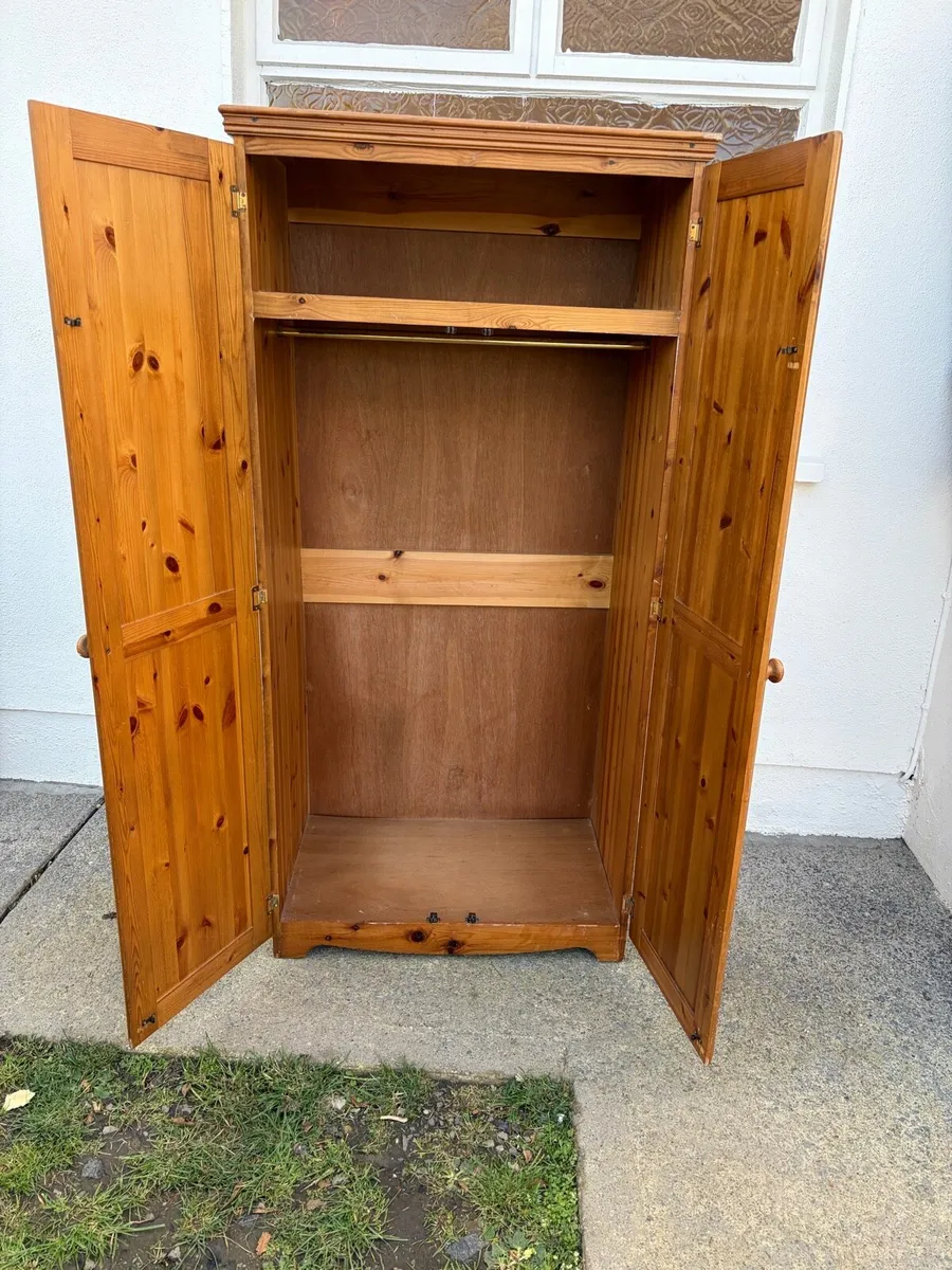 wooden wardrobe - Image 2