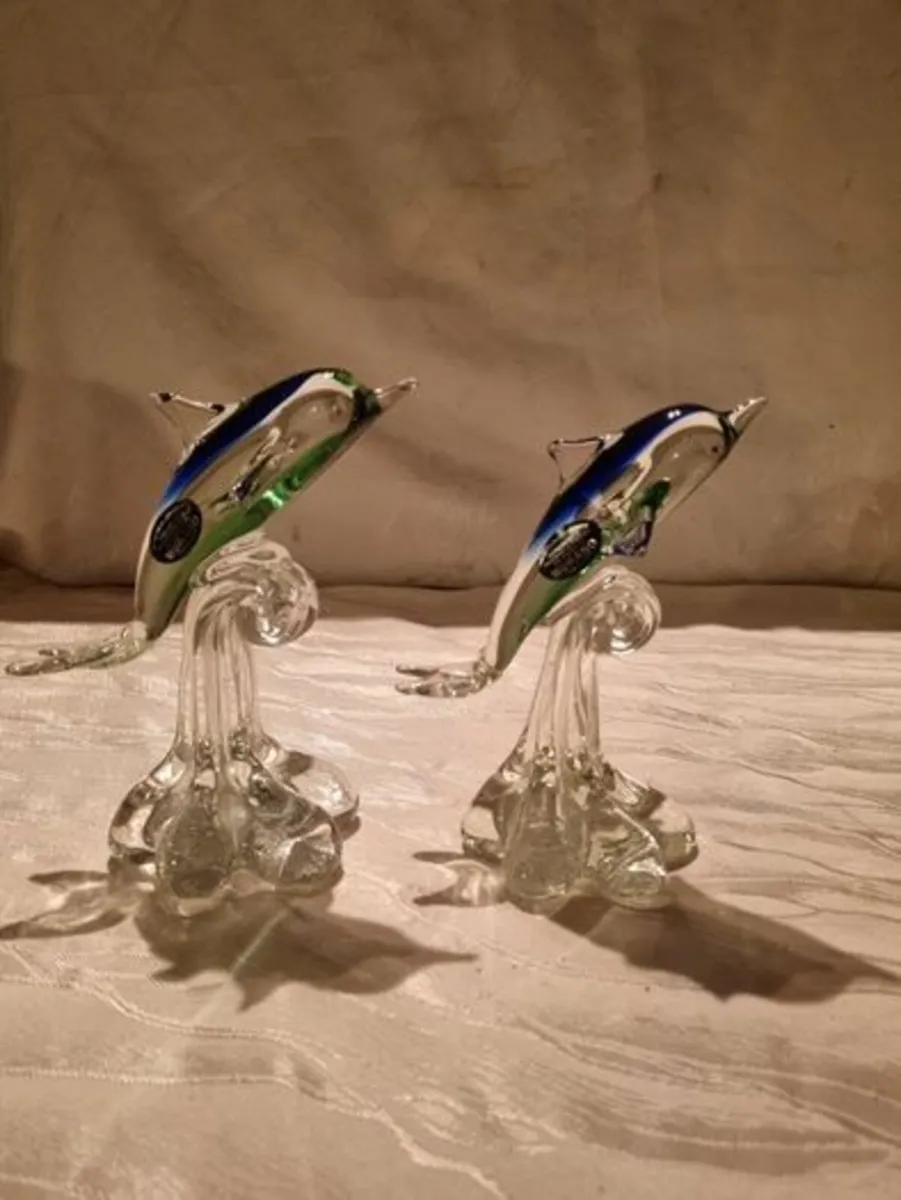 Two Murano Glass Dolphins - Image 1