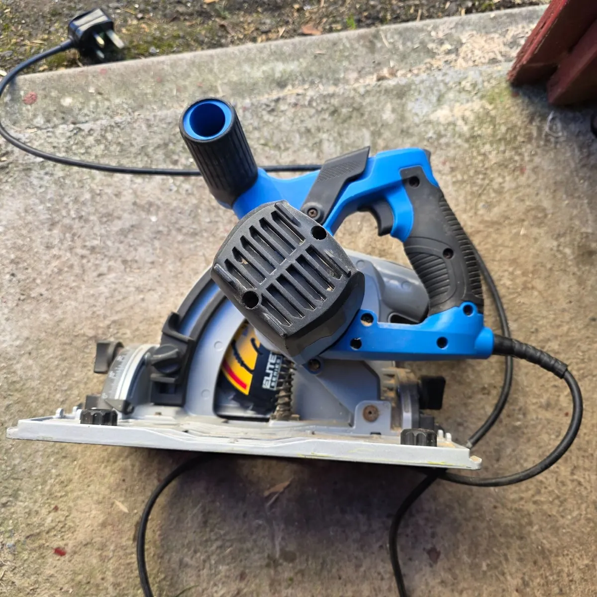 Draper Plunge Saw with Track - Image 2