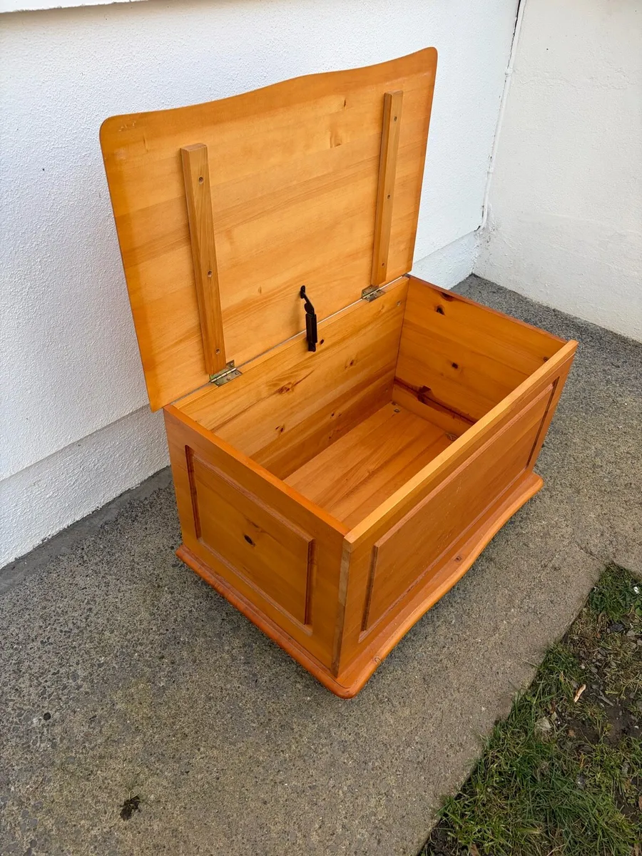 blanket box / toy box - Image 4