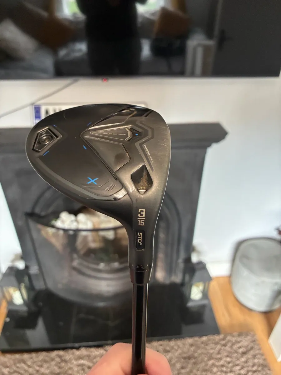 Cobra Darkspeed x 3 Wood x-stiff / stiff shaft - Image 1