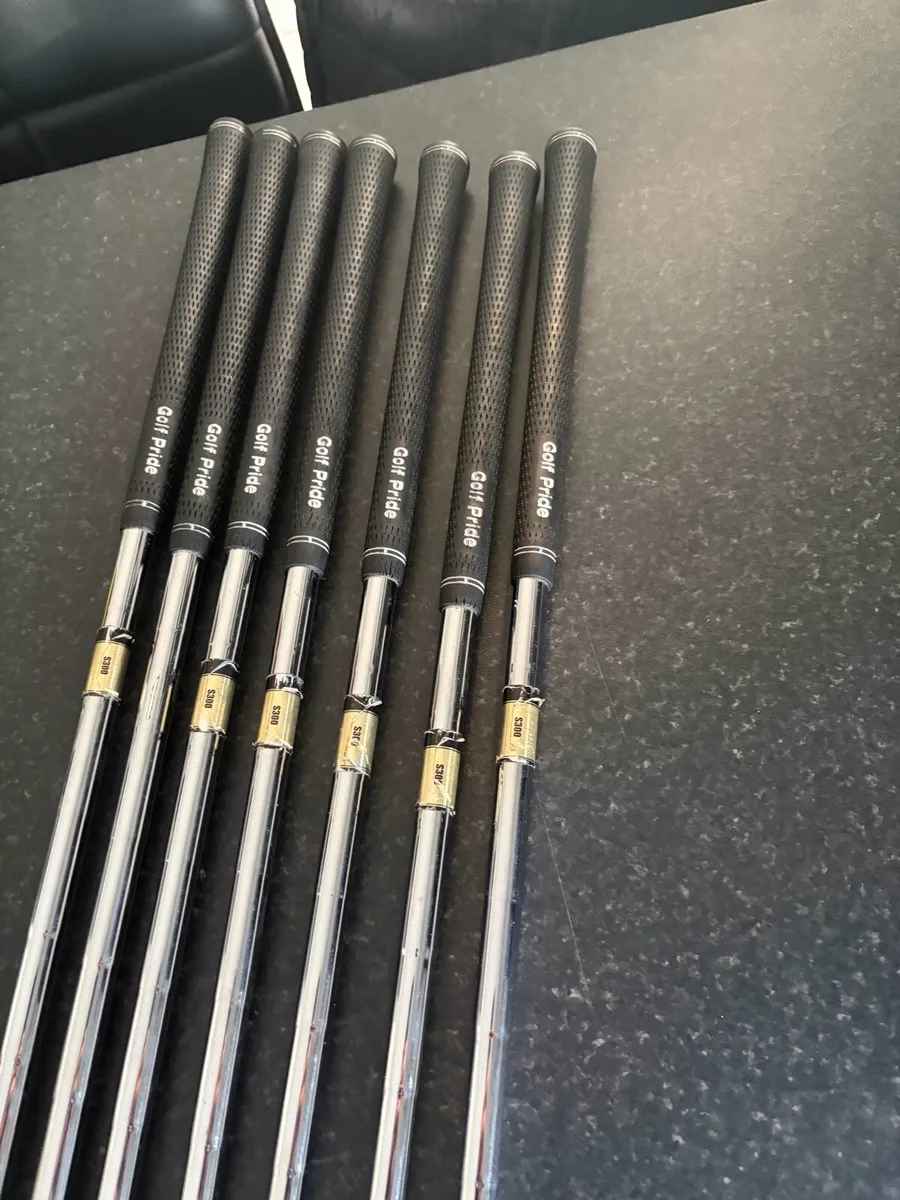 Taylormade iron set - Image 4