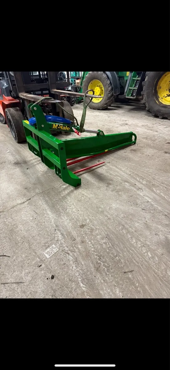 Bale Splitter - Image 1