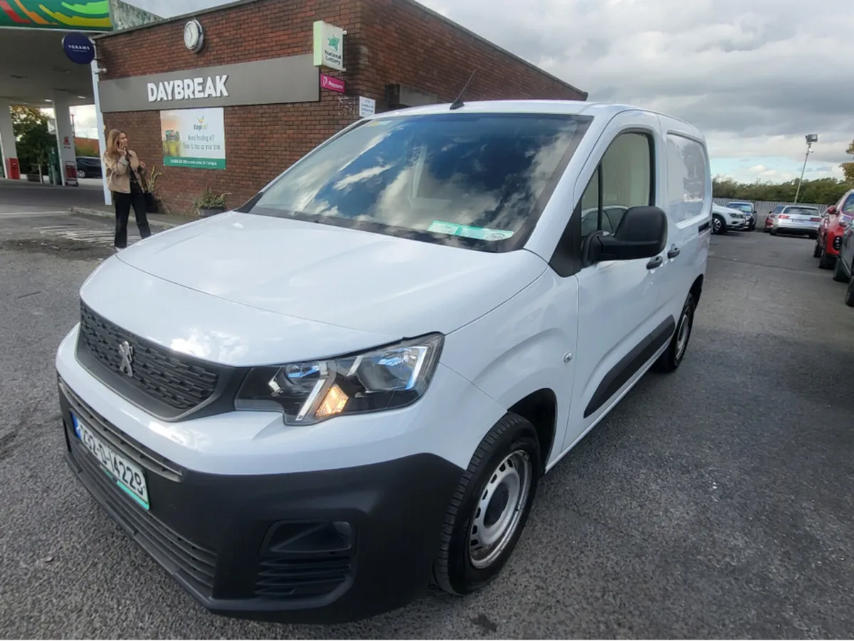 Peugeot Partner ACTIVE PLUS 1.5 BLUEHD - Image 2