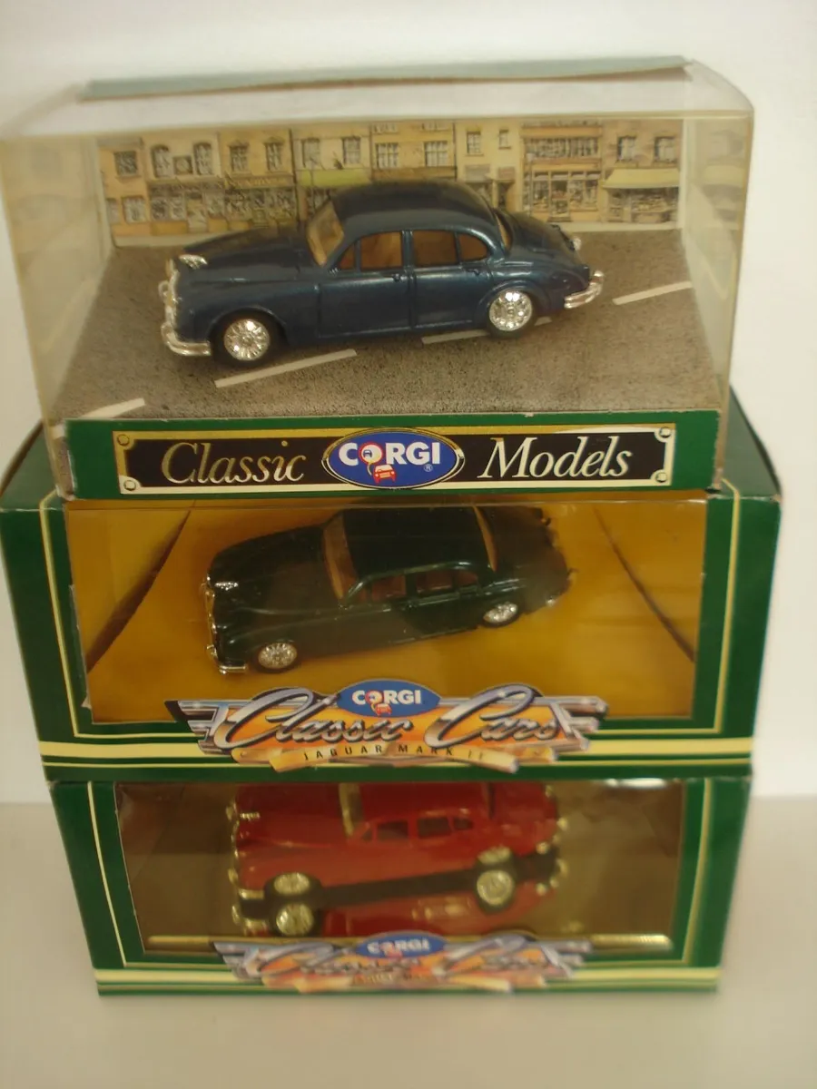 CORGI CLASSIC MODELS JAGUAR MK2 3.4 LITRE. - Image 1