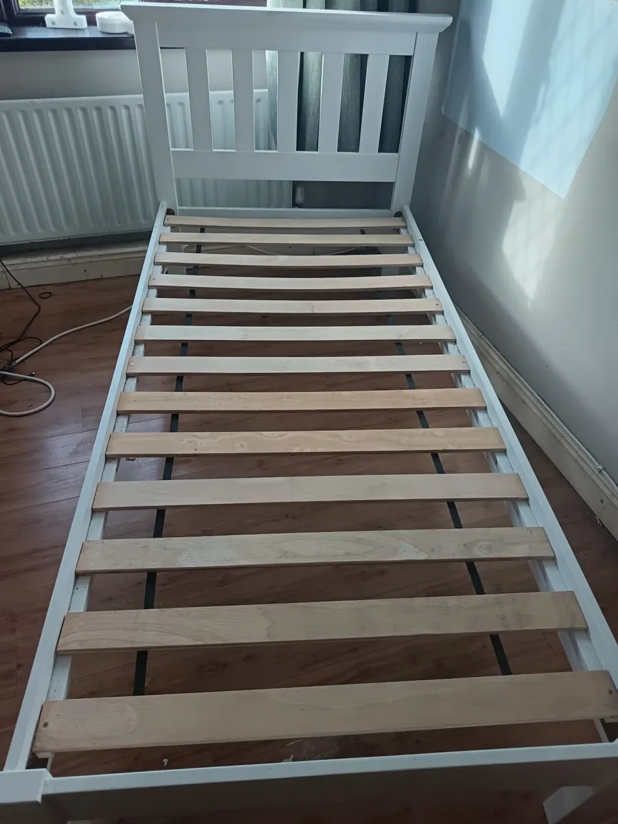 Single bed - Excellent condition - Image 3