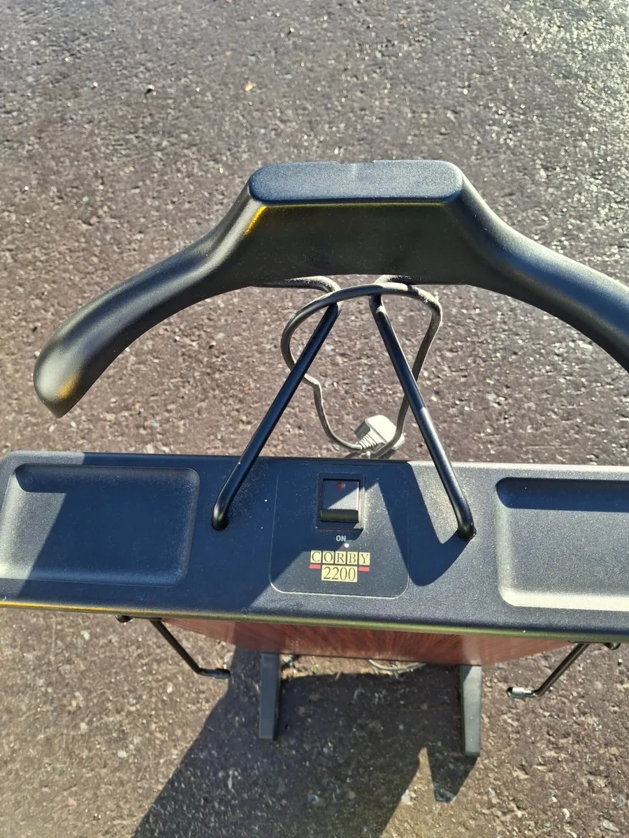 Trouser press - Image 1