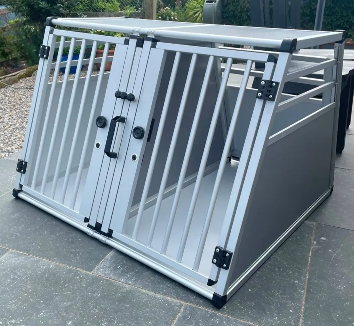 Dog transportation box