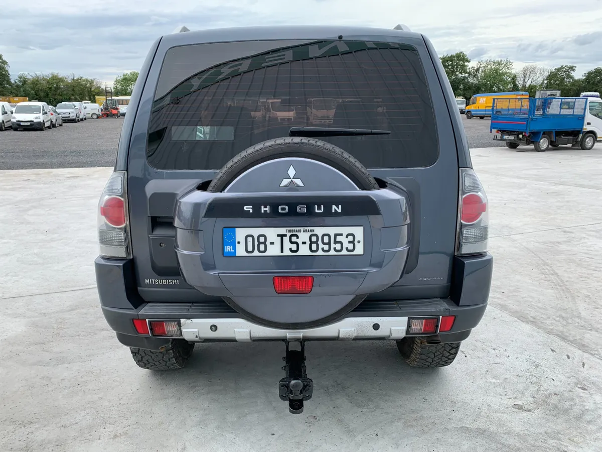 UNRESERVED 2008 MITSUBISHI PAJERO SWB FOR AUCTION - Image 4