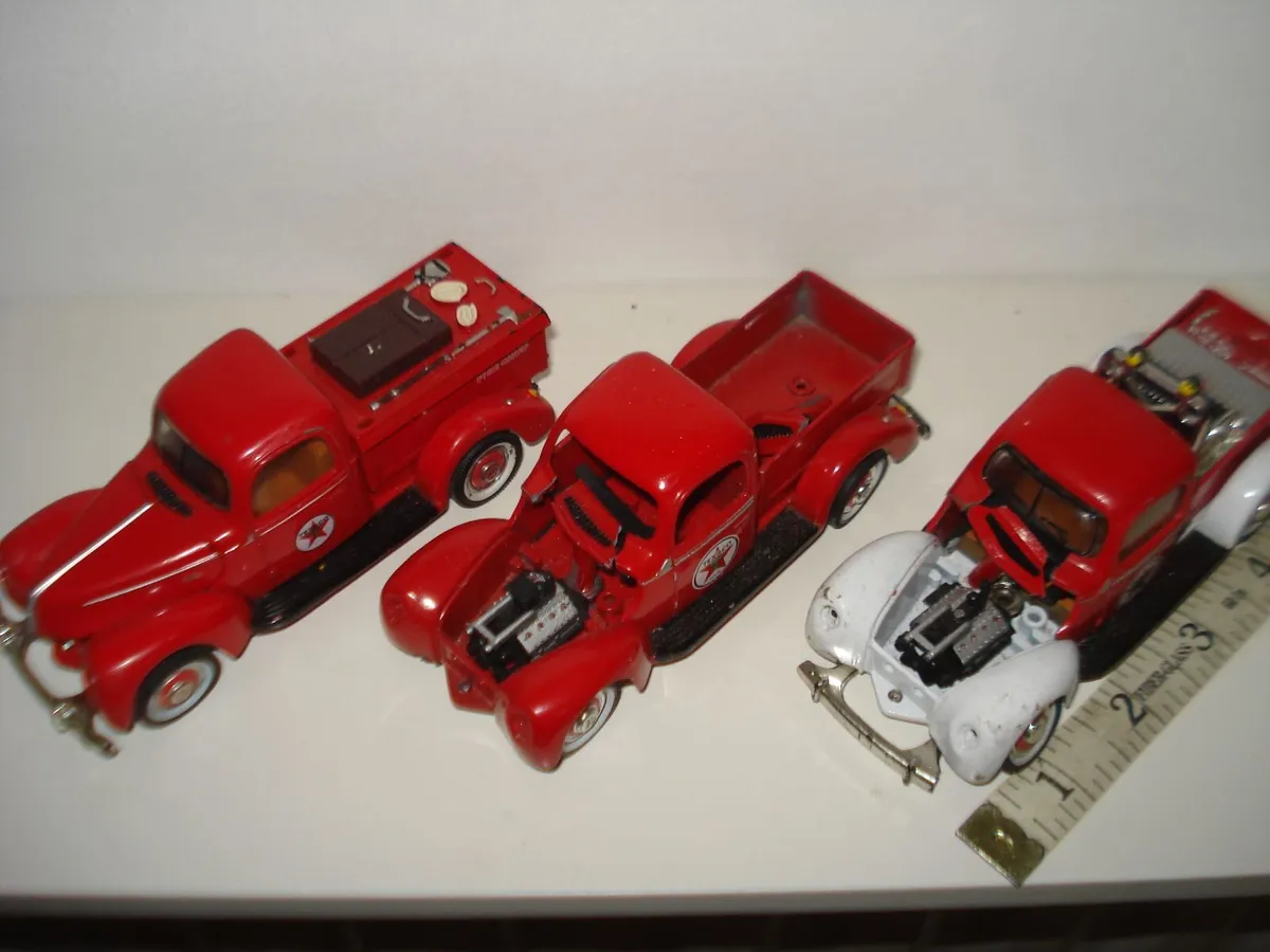 4 TEXACO 1940 FORD PICK UP MODELS. 1/32 SCALE. - Image 3