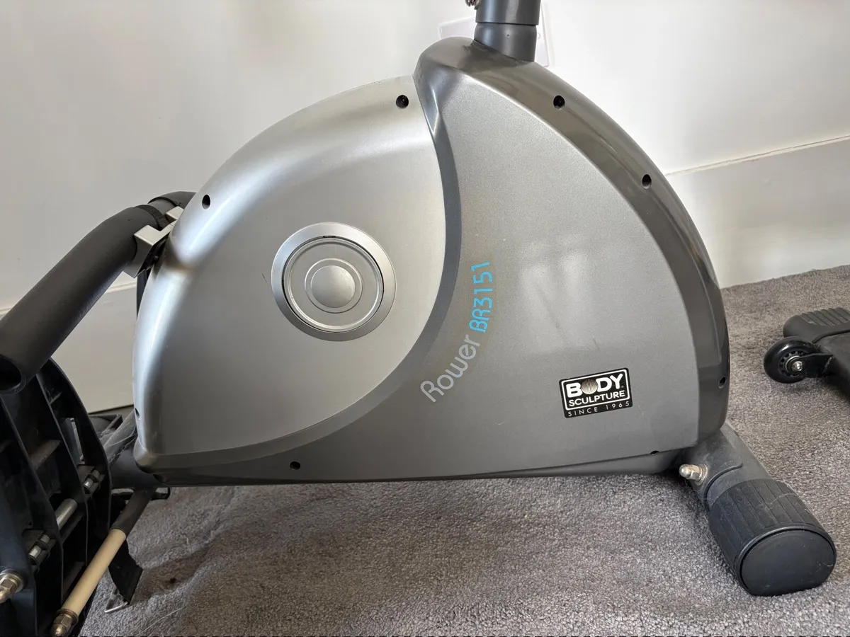 Home rowing machine - Image 4