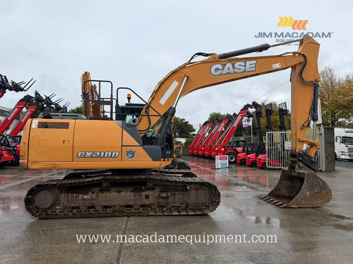 Case CX210D - Year 2015 - 6020 Hours - Image 3