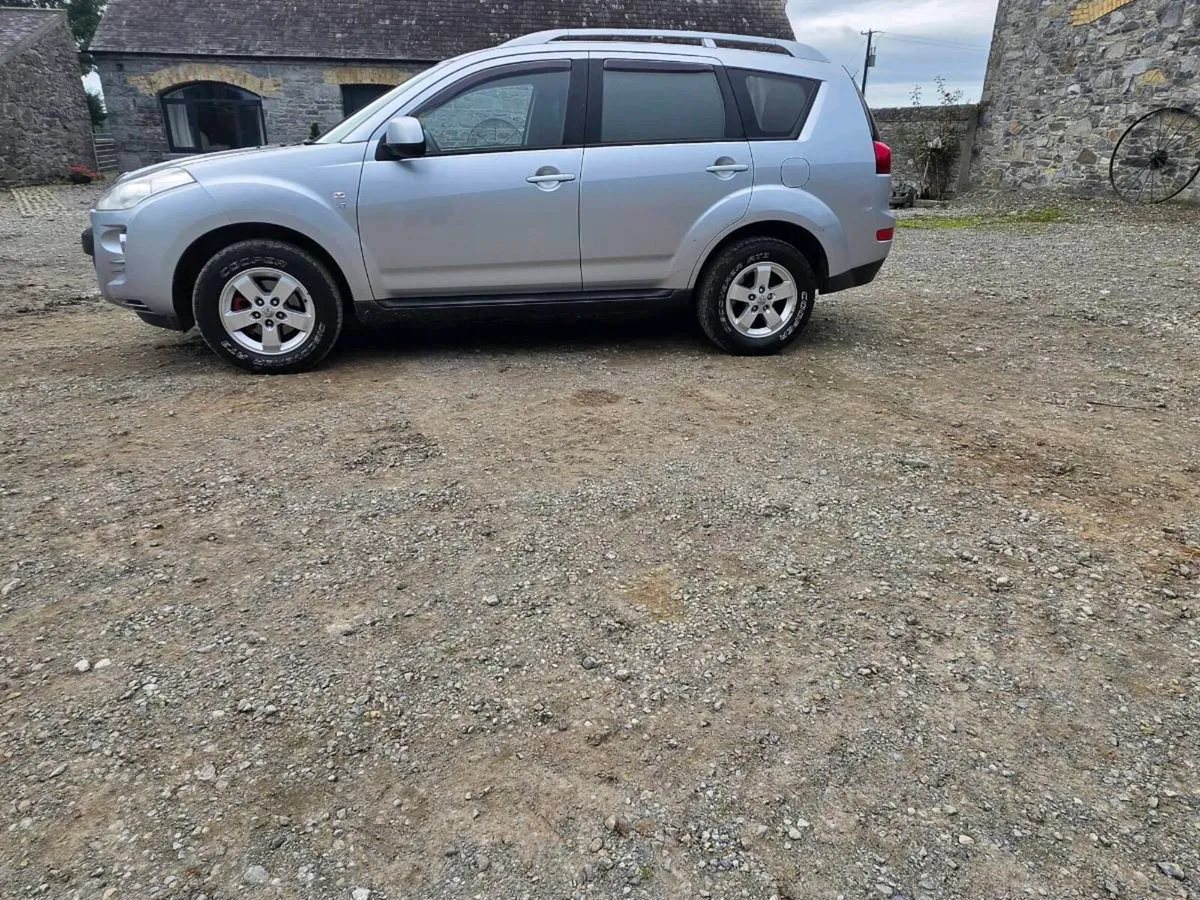 Peugeot 4007 4X4 - Image 2