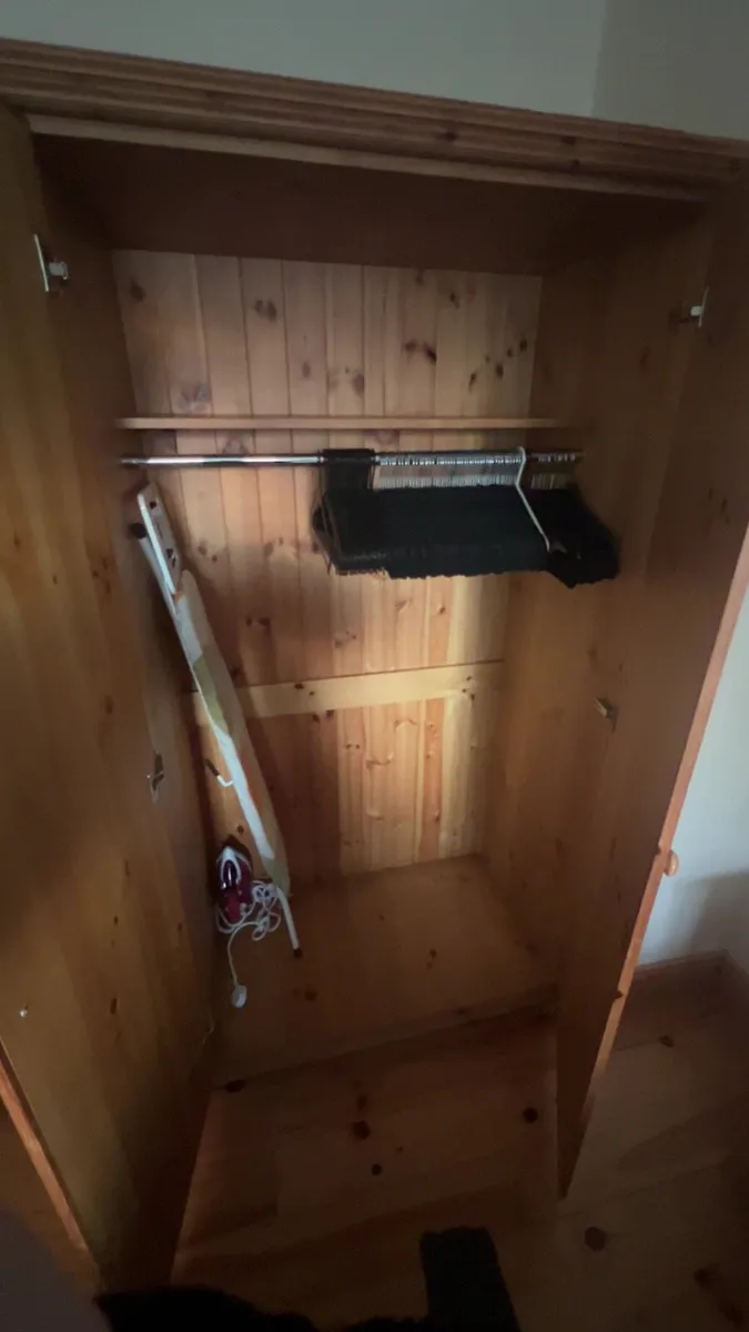 Traditional Pine Wardrobe - Image 2