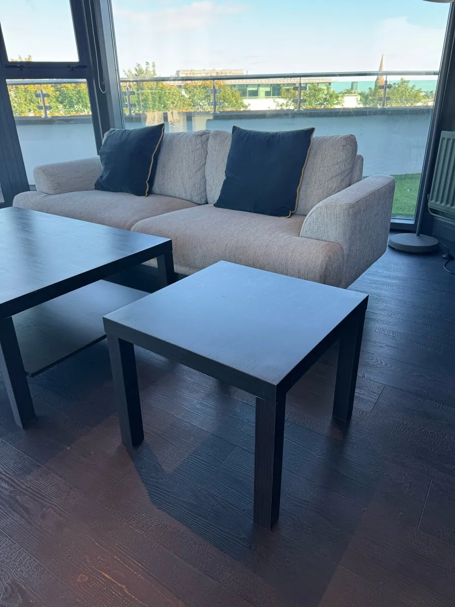 Coffee Table / Coffee Tables / Living Room - Image 2