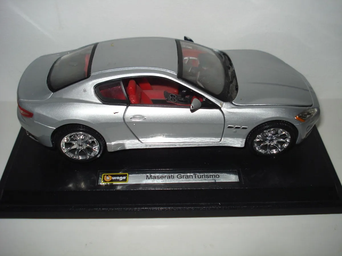 BURAGO MASERATI GRAN TURISMO. 1/24 SCALE. - Image 1