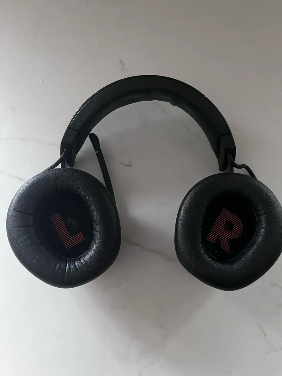 JBL Quantum 350 wireless gaming headset - Image 3