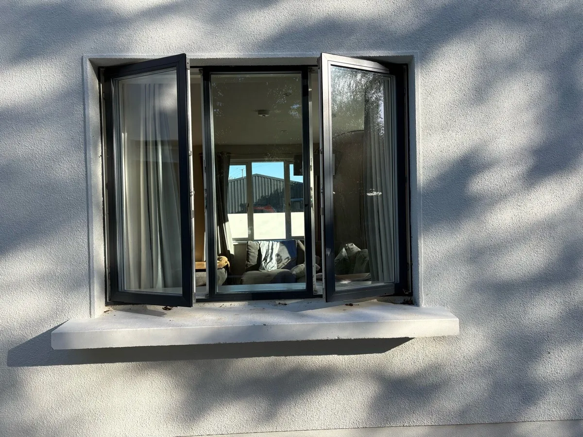 Window - Image 1