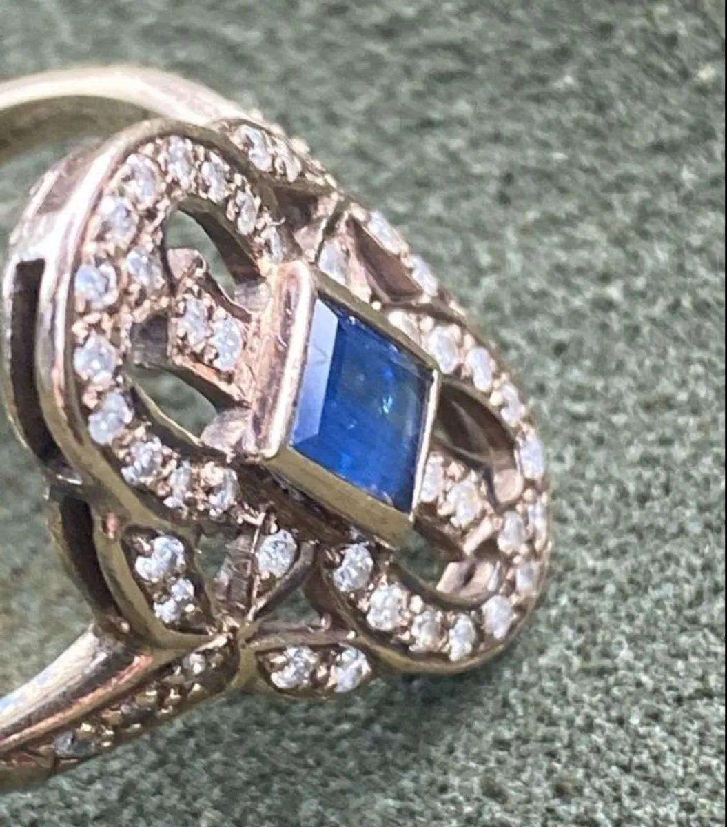 Gold Sapphire Diamonds Art Deco Ring - Image 1