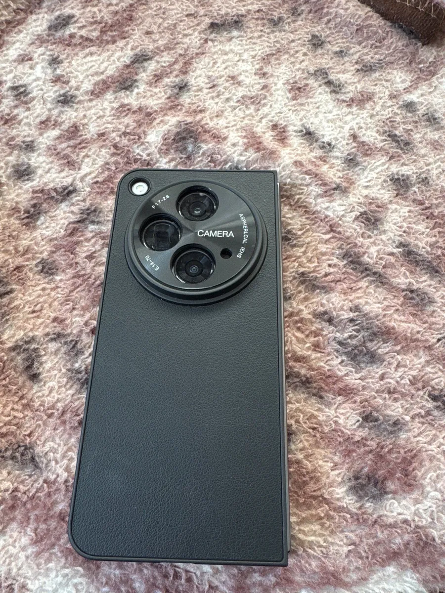 Oppo Find N3 fold - Image 2