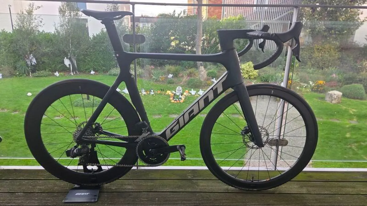 Giant Propel Advanced Pro 1 - Large, AXS, Power Meter - Image 1