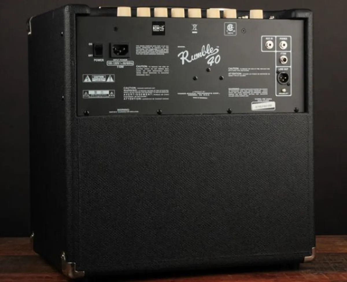 Fender Rumble 40 Bass Amp - Image 2
