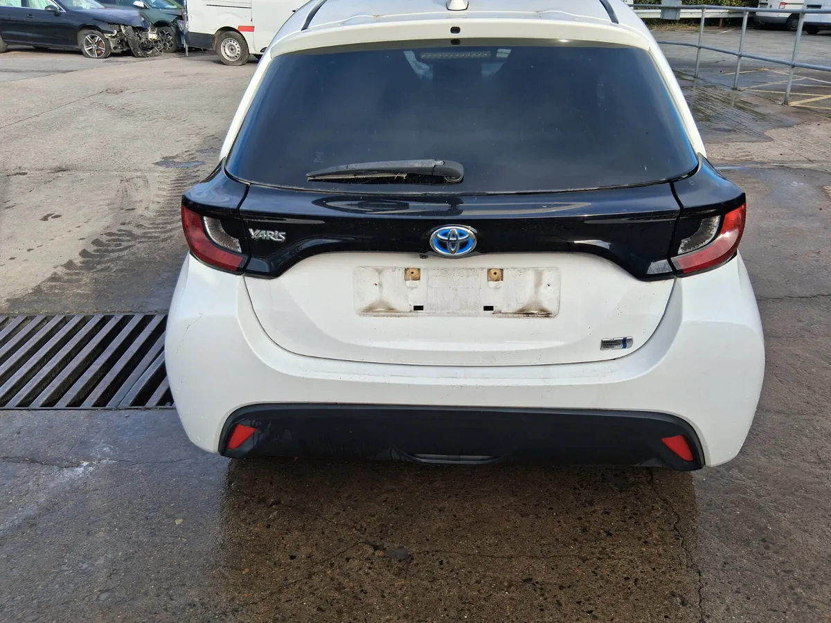2021 TOYOTA YARIS  (for parts only) - Image 4