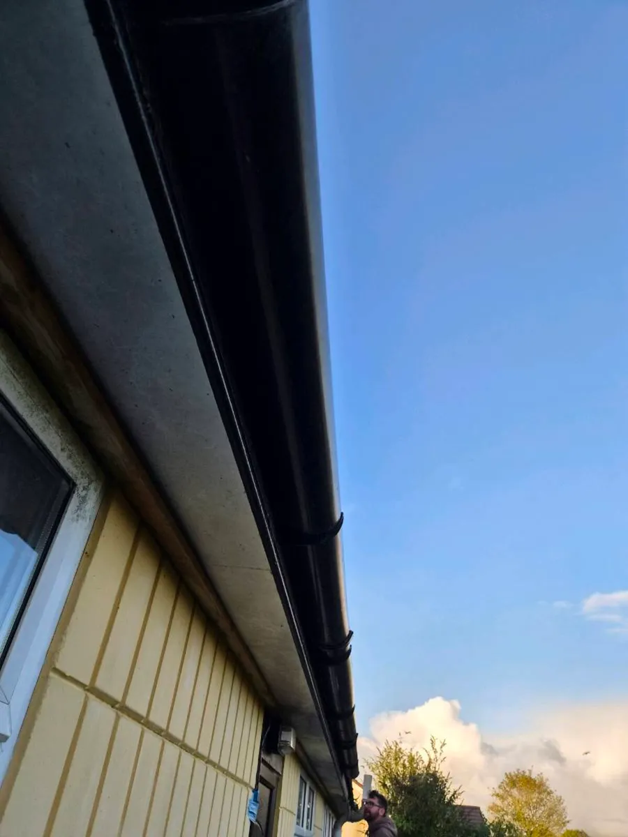 Gutters - Image 3