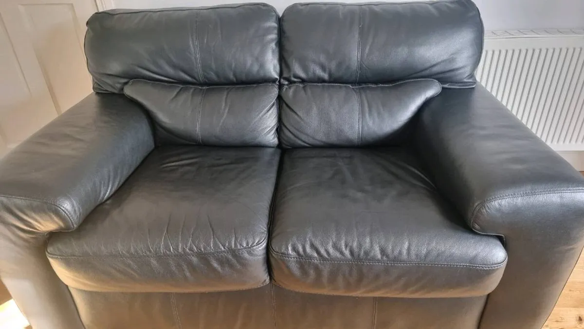 Black leather 2 seater  sofa - Image 2