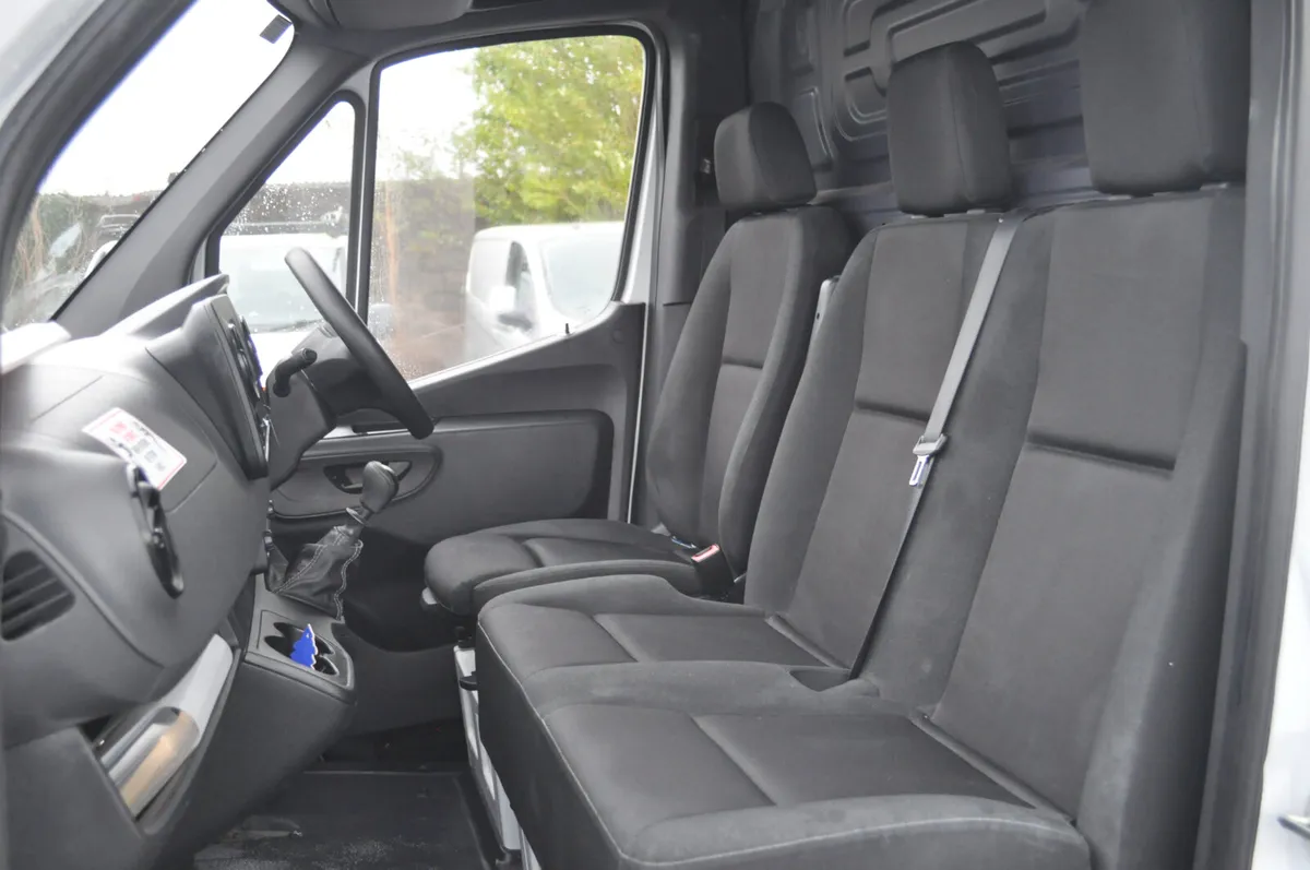 Sprinter MWB - HP/Leasing available* - Image 4