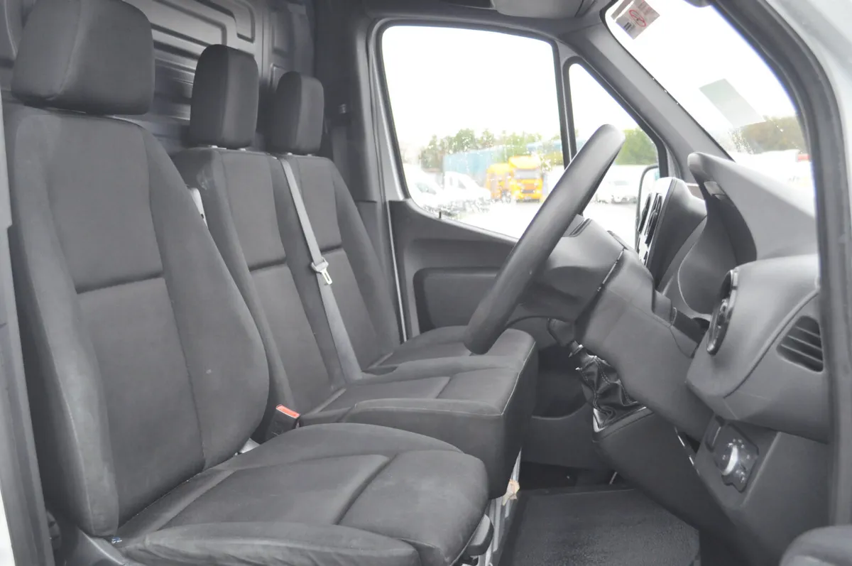 Sprinter MWB - HP/Leasing available* - Image 3