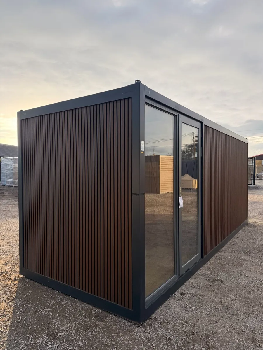 20ft Office/ Garden room - Image 2